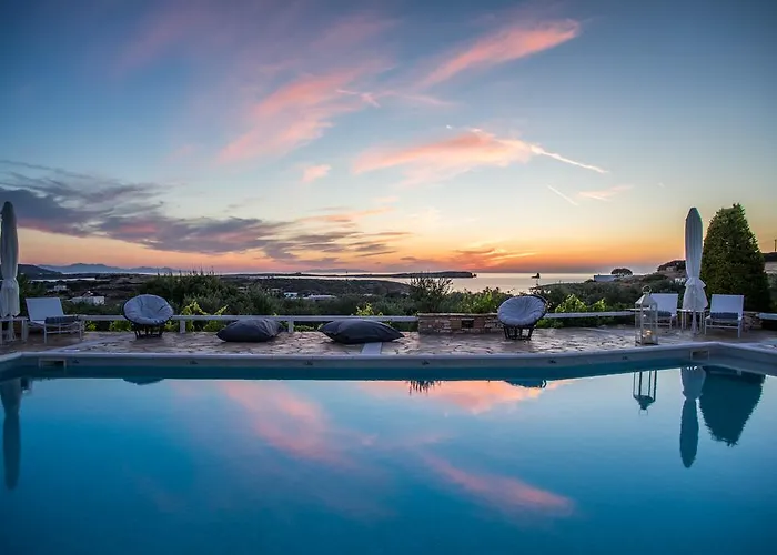 Agia Irini Cove Agia Irini (Paros)