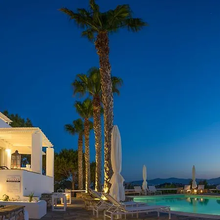 Agia Irini Cove Agia Irini (Paros)